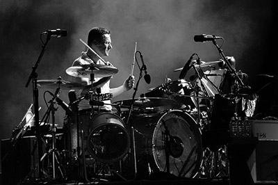 U2 - Larry Mullen Jr.